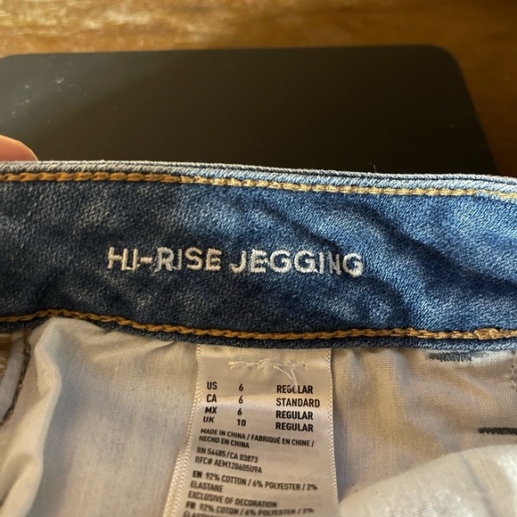 American Eagle Outfitters High-Rise Distressed Jeggings Size 6 Regular - Picture 4 of 5